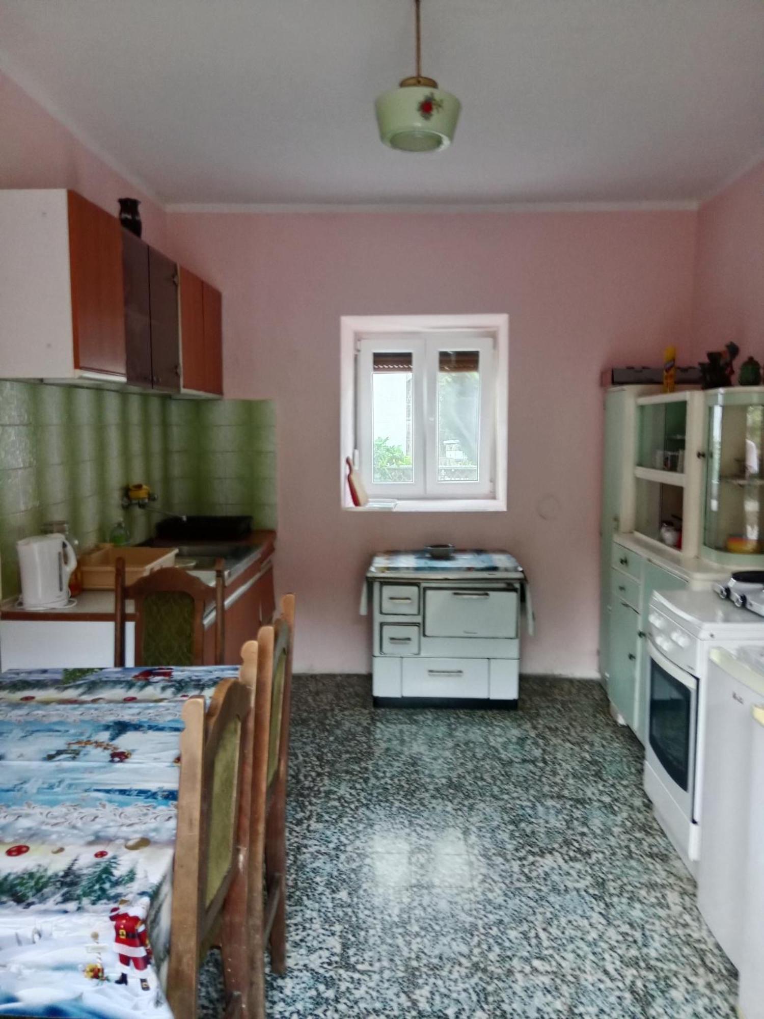 Rooms Banicevic Risan Bagian luar foto